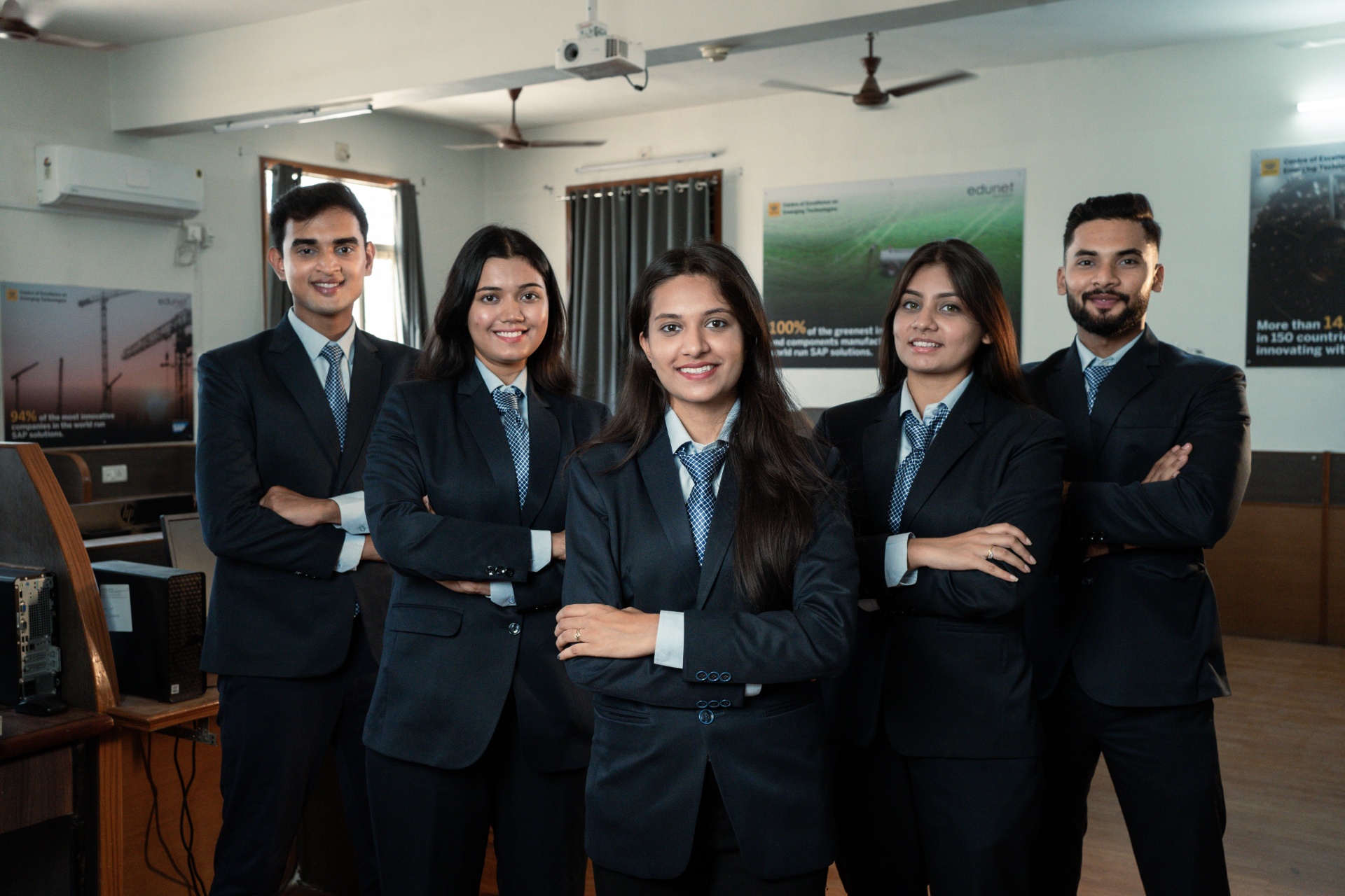 MBA in Banking & Financial Services vs MBA in Finance at Parul Online